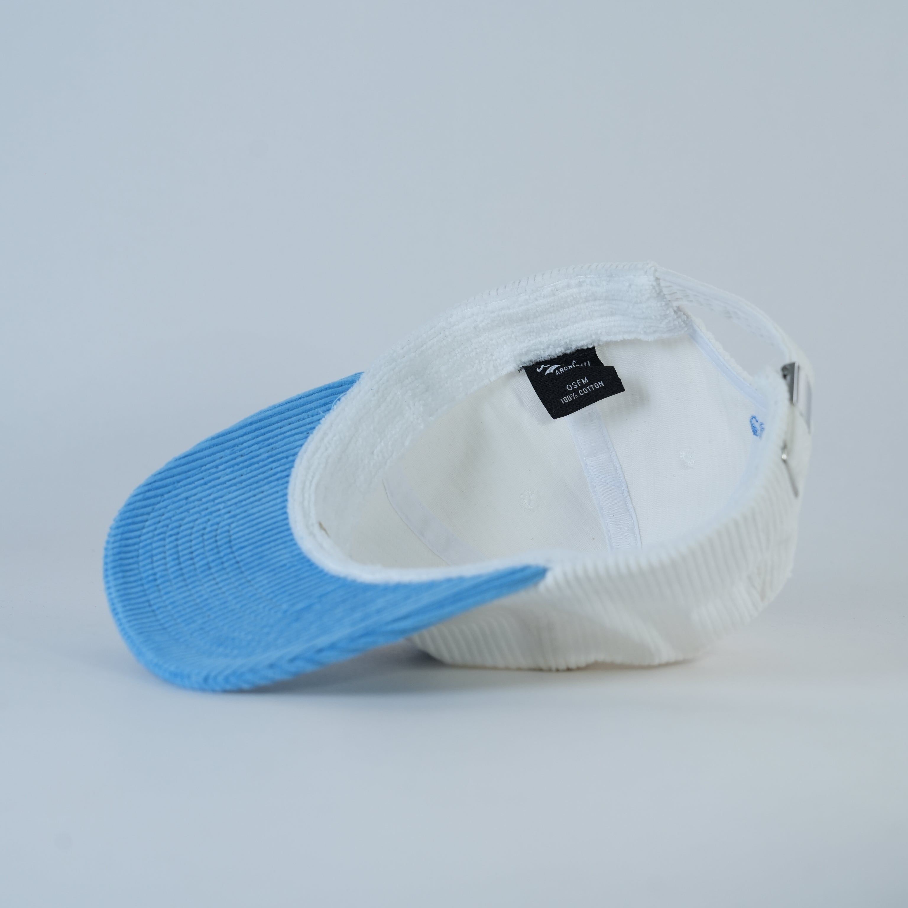 City Retro Hat – Barclay Archive